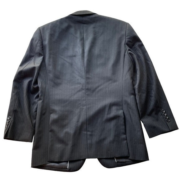 Emanuel Ungaro Suit Blazer Jacket Black pinstripe Size 36S Formal Wool office - Picture 10 of 11